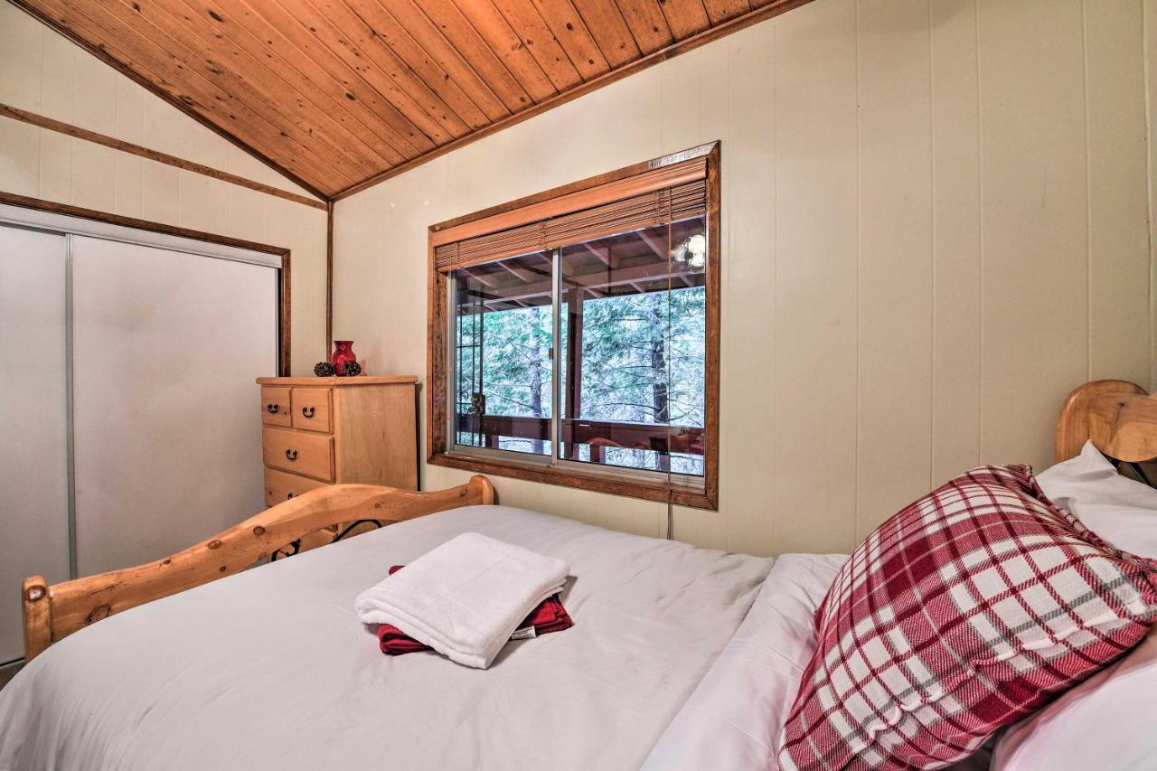 Lake Arrowhead Cabin With Deck And Stunning Mtn Views! San Bernardino Eksteriør billede