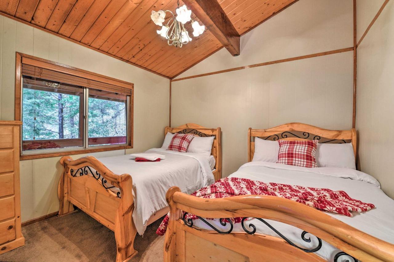 Lake Arrowhead Cabin With Deck And Stunning Mtn Views! San Bernardino Eksteriør billede